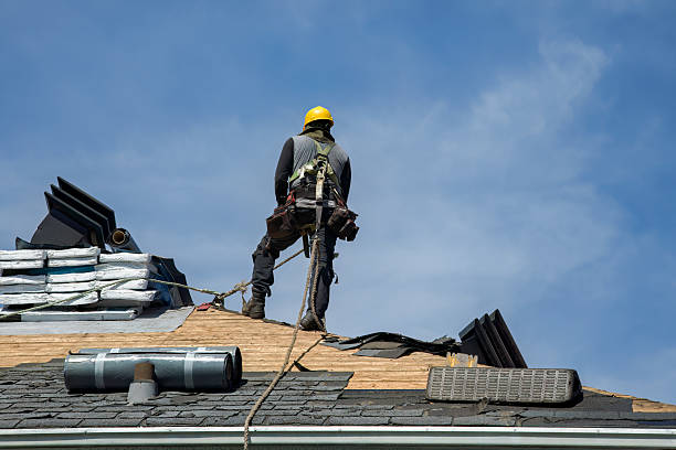 Professional Gutter Installation technician working in Rainier, OR